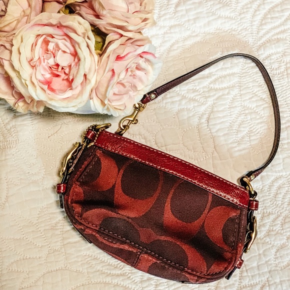 Coach wristlet - Picture 1 of 6